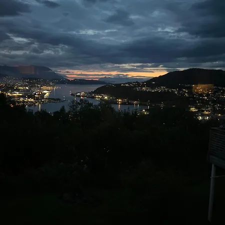 Harstad, Seasons アパート