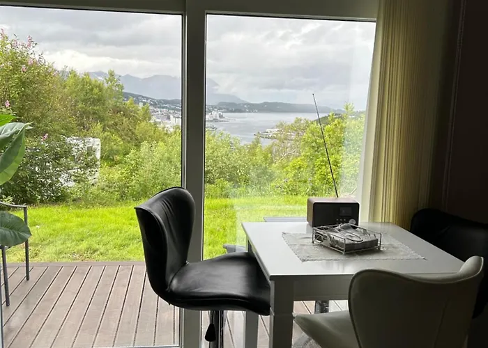 Harstad, Seasons * Harstad