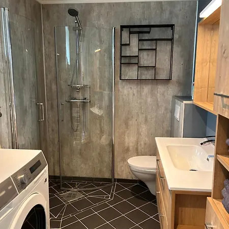 Harstad, Seasons * Harstad